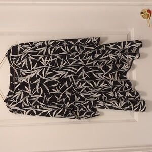 Alfani black/white tunic Large